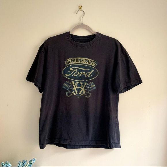 Ford Genuine Parts Car Tee‎ - Picture 1 of 5